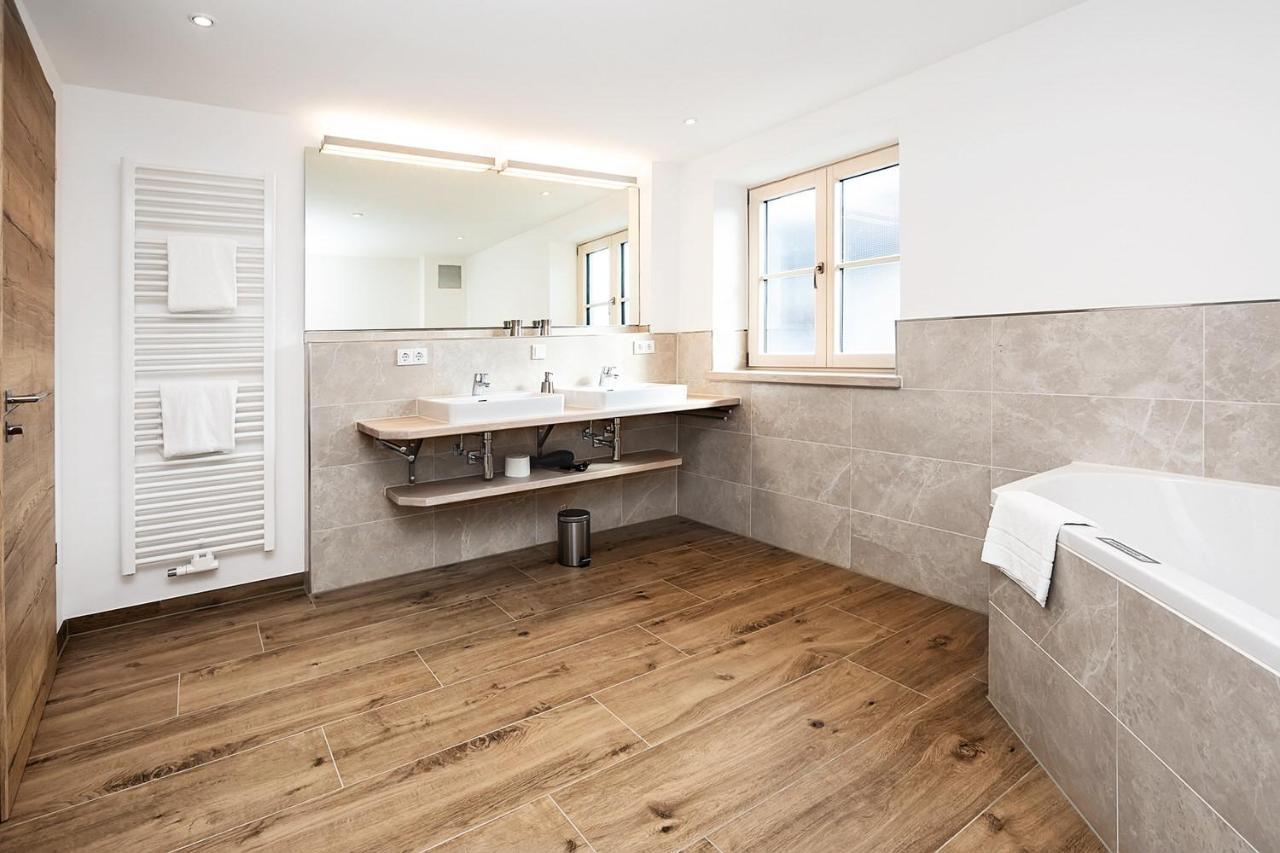 Ferienwohnung Hoefle Гармиш-Партенкирхен Екстериор снимка